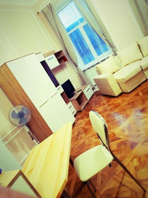 Apartment In The City Center Ивано-Франковск Экстерьер фото